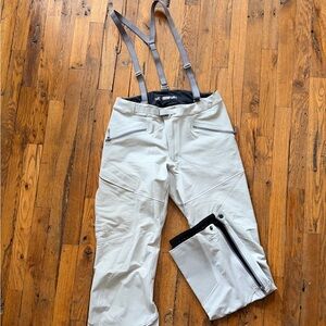 Arc'teryx Women's Black and Gray Snow Pants/bib Sz 4